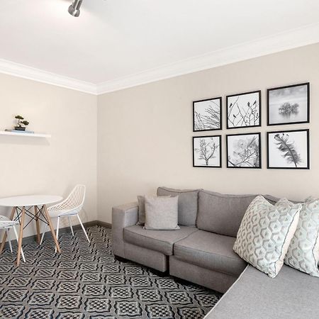 Protea Hotel By Marriott Johannesburg Balalaika Sandton Zewnętrze zdjęcie