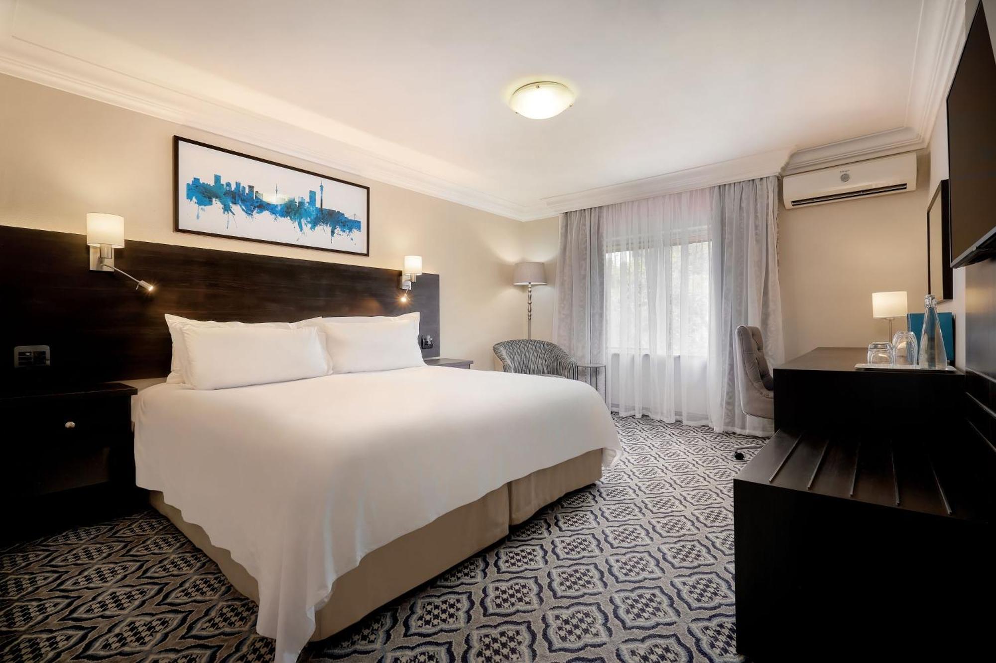 Protea Hotel By Marriott Johannesburg Balalaika Sandton Zewnętrze zdjęcie